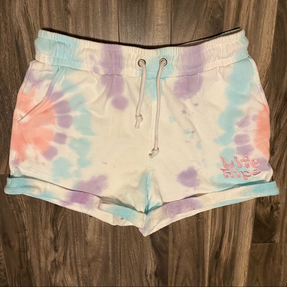 Chris D’Elia Life Rips shorts - Picture 3 of 6